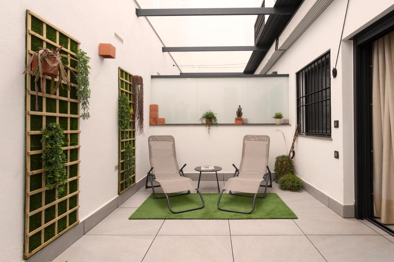 Apartamentos Bajeles Sevilla Urban Экстерьер фото