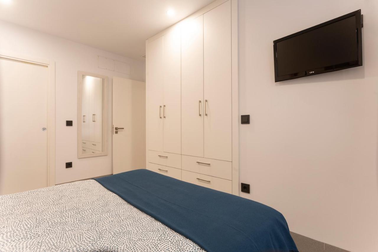 Apartamentos Bajeles Sevilla Urban Экстерьер фото