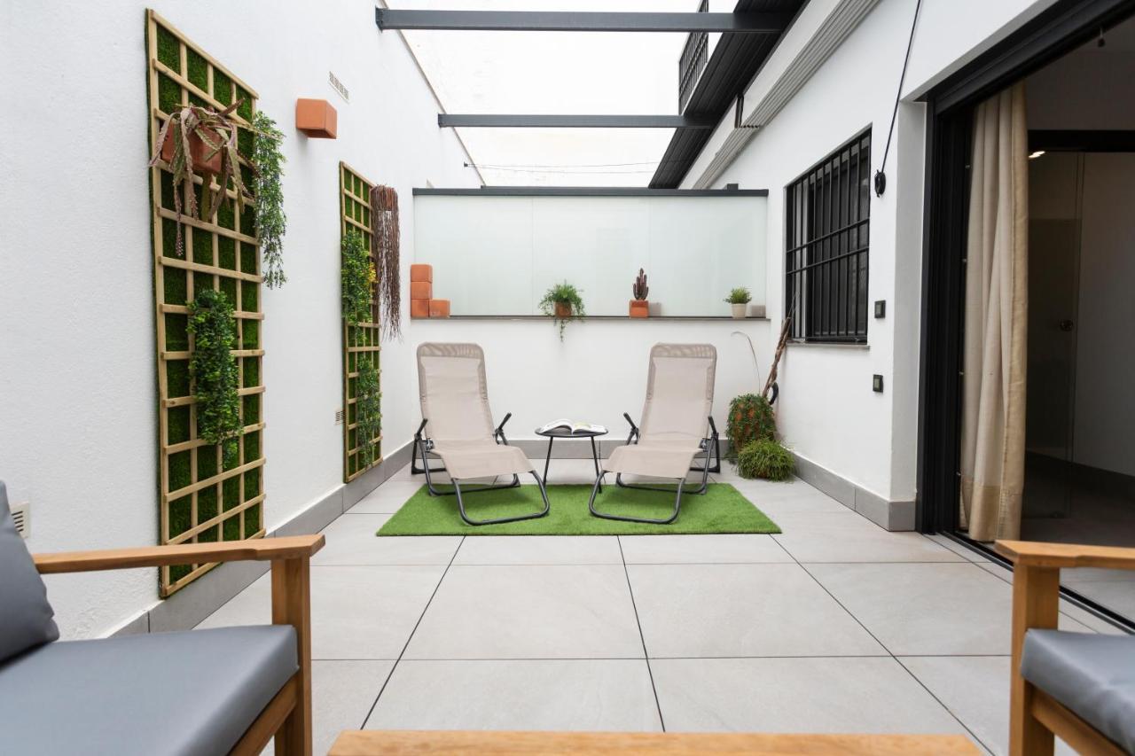 Apartamentos Bajeles Sevilla Urban Экстерьер фото